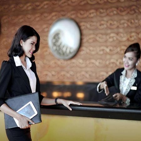 Grand Basko Hotel Padang  Dış mekan fotoğraf