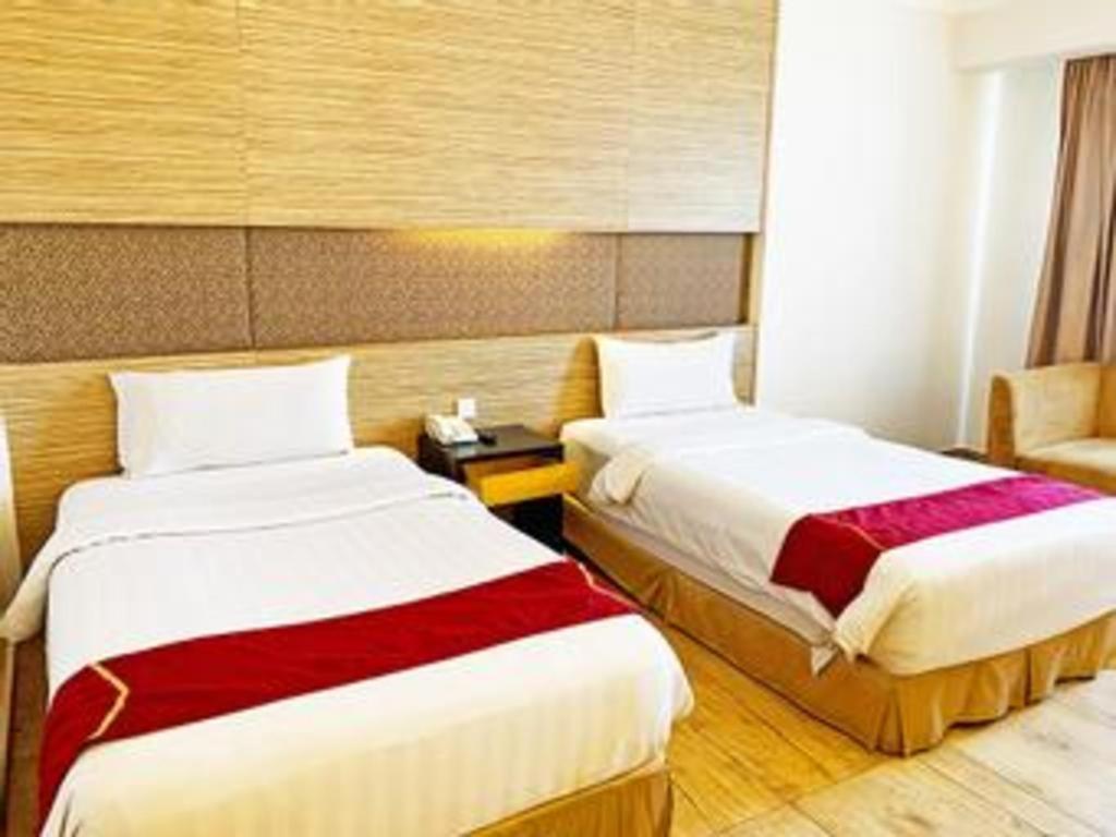 Grand Basko Hotel Padang  Dış mekan fotoğraf