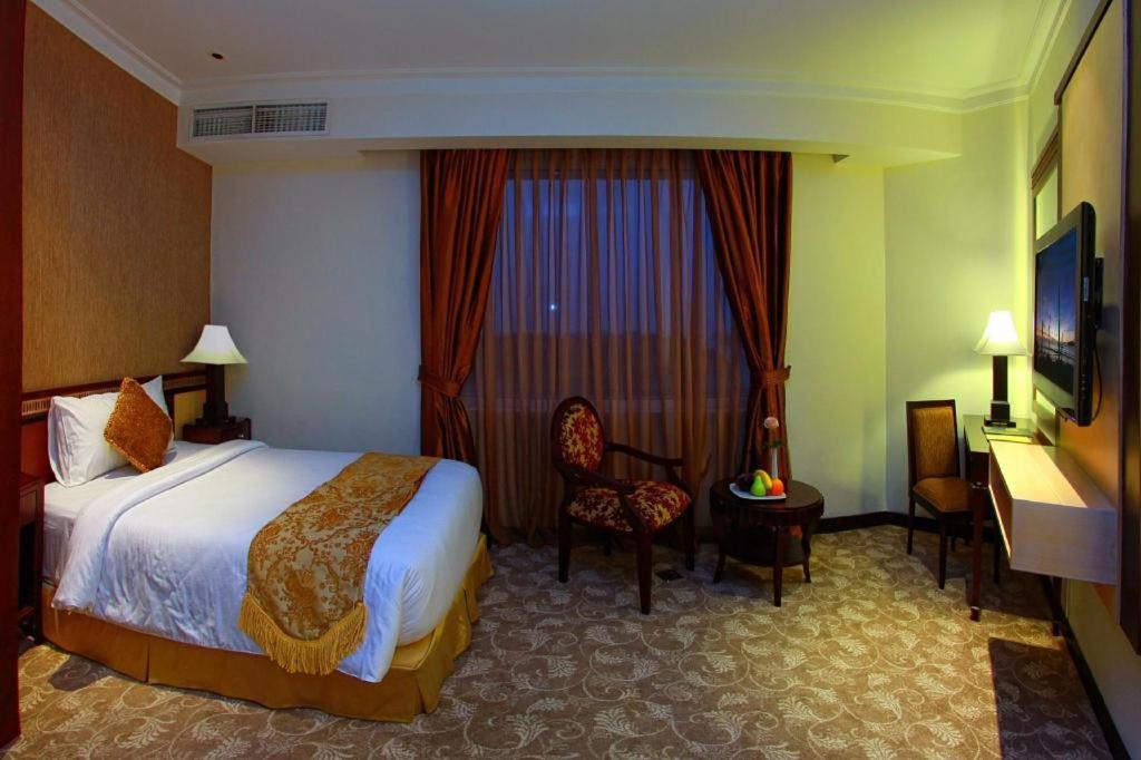 Grand Basko Hotel Padang  Dış mekan fotoğraf