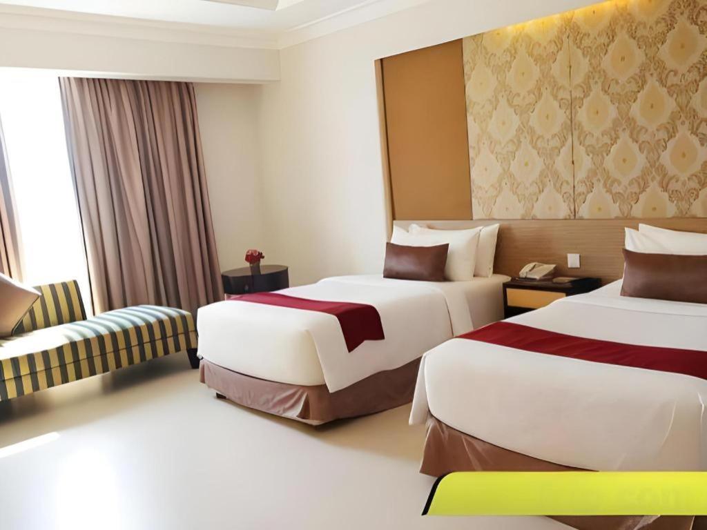 Grand Basko Hotel Padang  Dış mekan fotoğraf