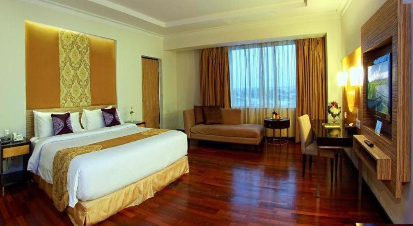 Grand Basko Hotel Padang  Dış mekan fotoğraf
