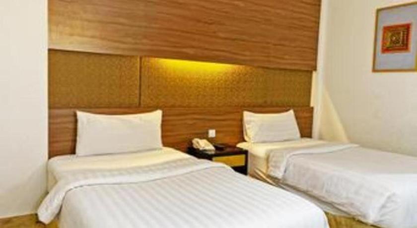 Grand Basko Hotel Padang  Dış mekan fotoğraf