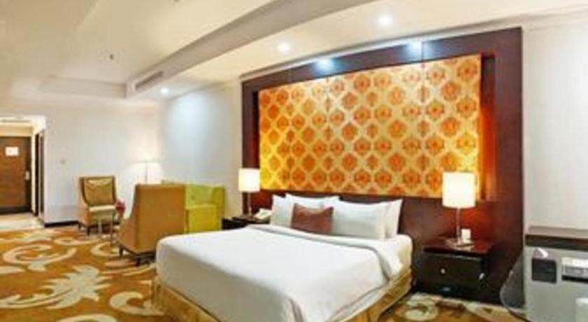 Grand Basko Hotel Padang  Dış mekan fotoğraf