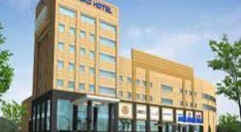 Grand Basko Hotel Padang  Dış mekan fotoğraf